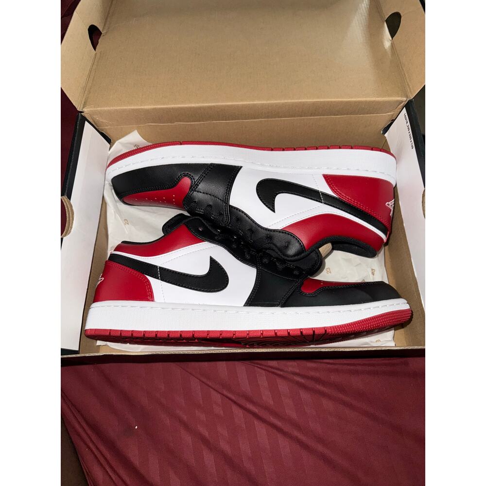 Jordan AJ 1 Low